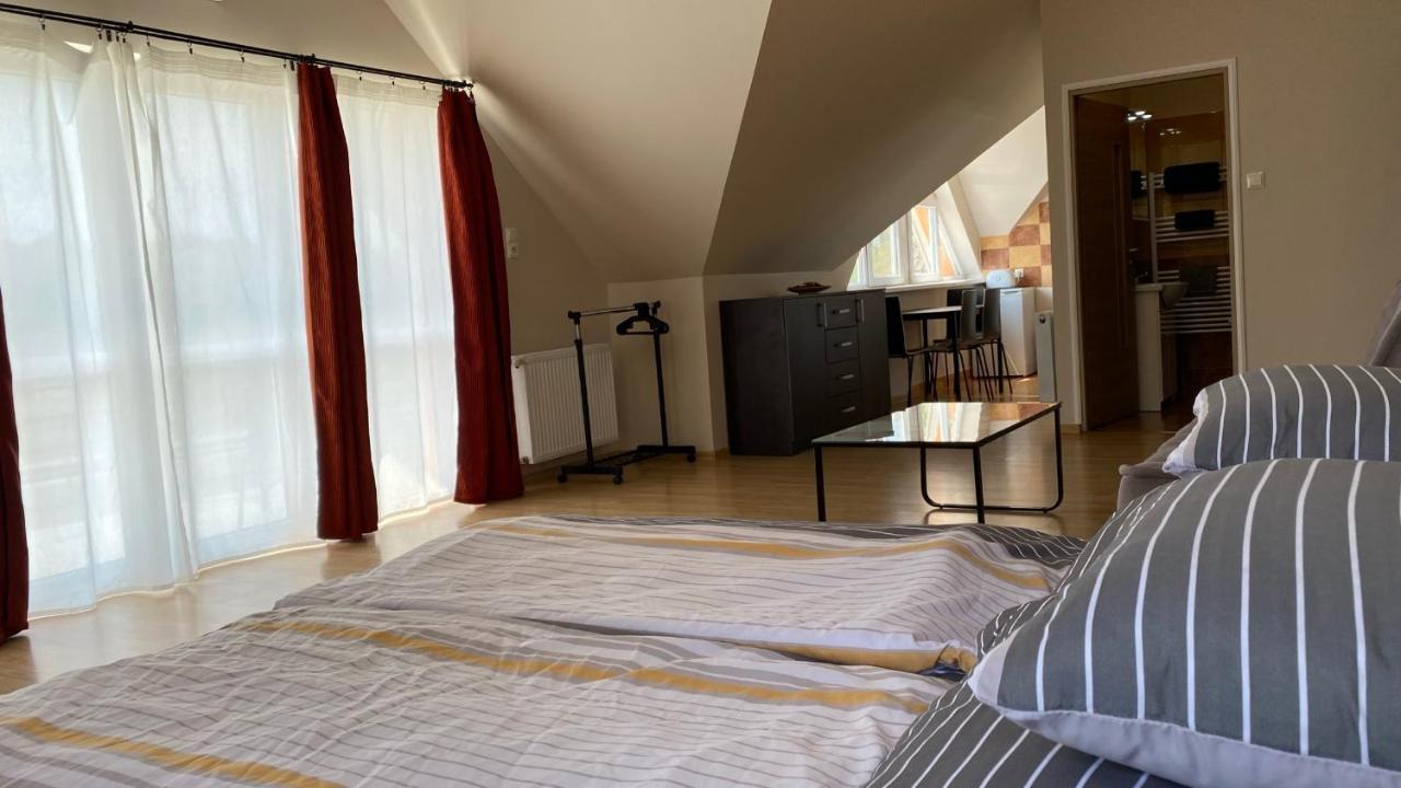 Korall Apartman บาลาตอนฟุซเฟอ ภายนอก รูปภาพ