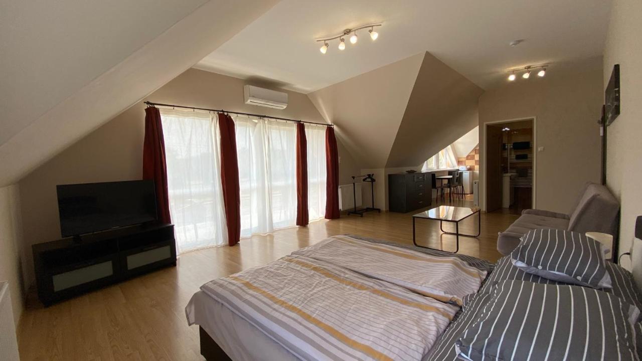 Korall Apartman บาลาตอนฟุซเฟอ ภายนอก รูปภาพ