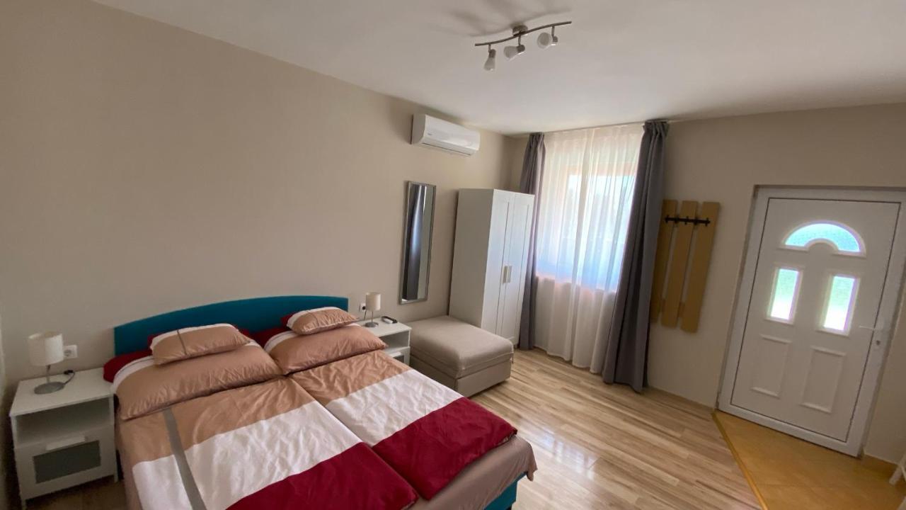Korall Apartman บาลาตอนฟุซเฟอ ภายนอก รูปภาพ